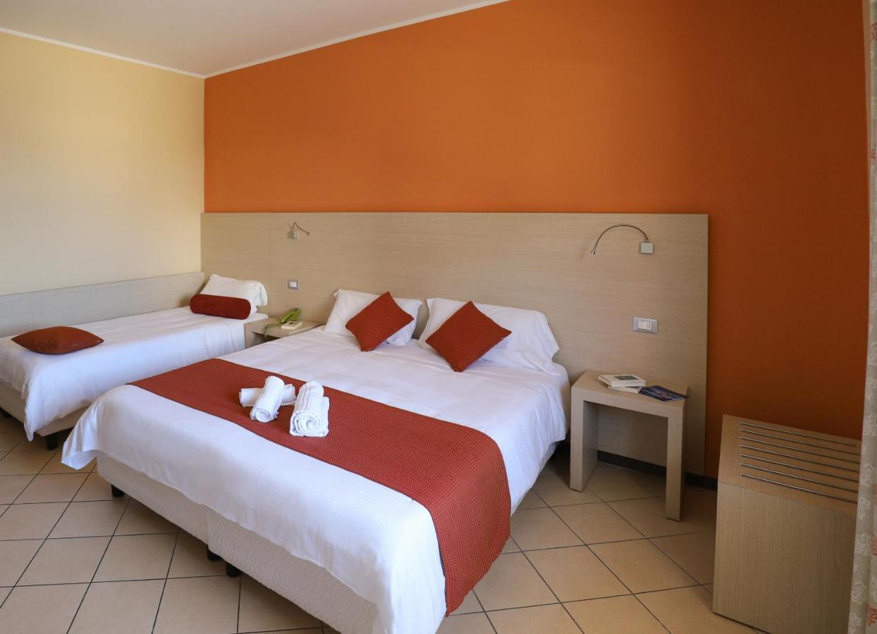 Janus Hotel Castelsardo Exterior foto