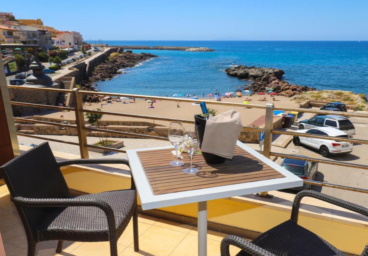 Janus Hotel Castelsardo Exterior foto